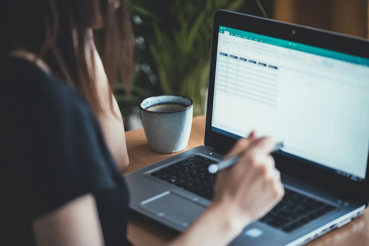 Simple Explanation of What a Virtual Assistant Is