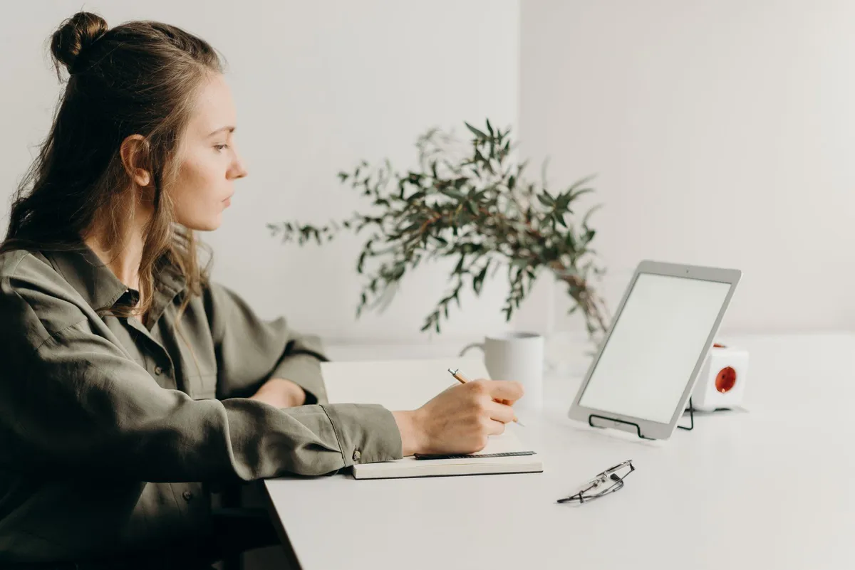 Unlocking Productivity: The Case For Outsourcing Administrative Tasks