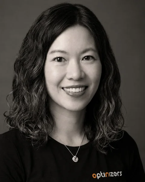 Elizabeth Yang, Co-founder of OptiNizers